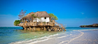 Zanzibar restaurant op rots in zee